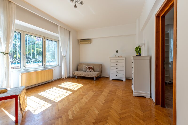 Domenii, Clucerului, apartament spatios in bloc nou
