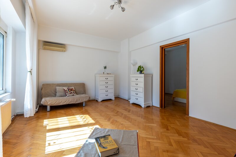 Domenii, Clucerului, apartament spatios in bloc nou