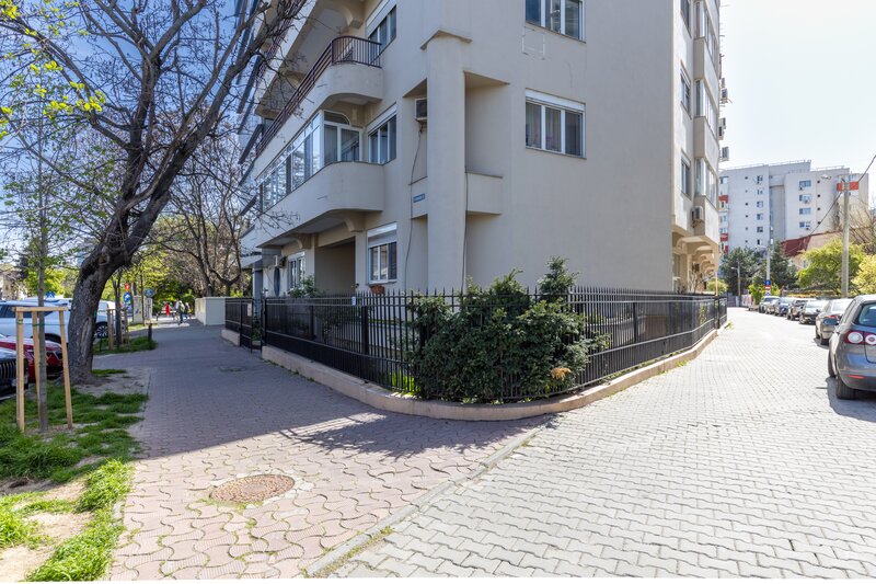 Domenii, Clucerului, apartament spatios in bloc nou