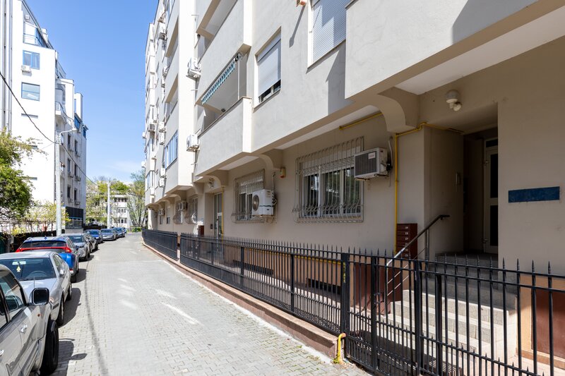 Domenii, Clucerului, apartament spatios in bloc nou