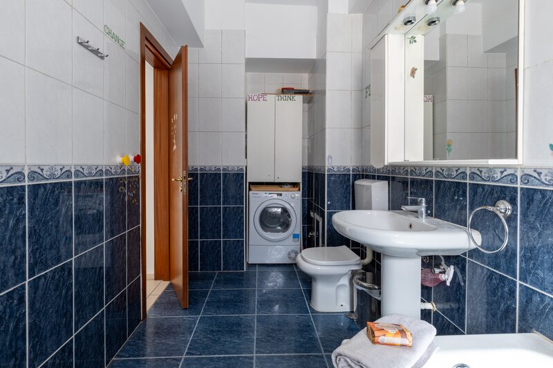 Domenii, Clucerului, apartament spatios in bloc nou