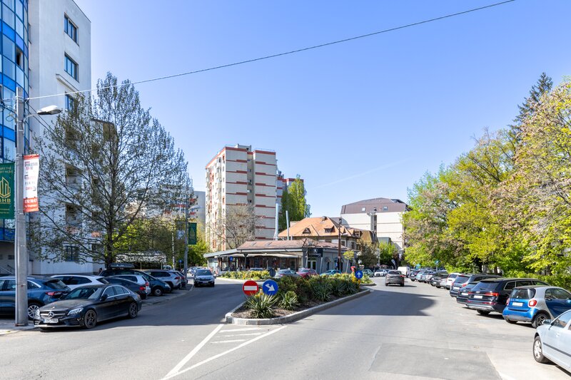 Domenii, Clucerului, apartament spatios in bloc nou